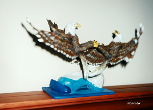 80_sculptures_eagles.png
